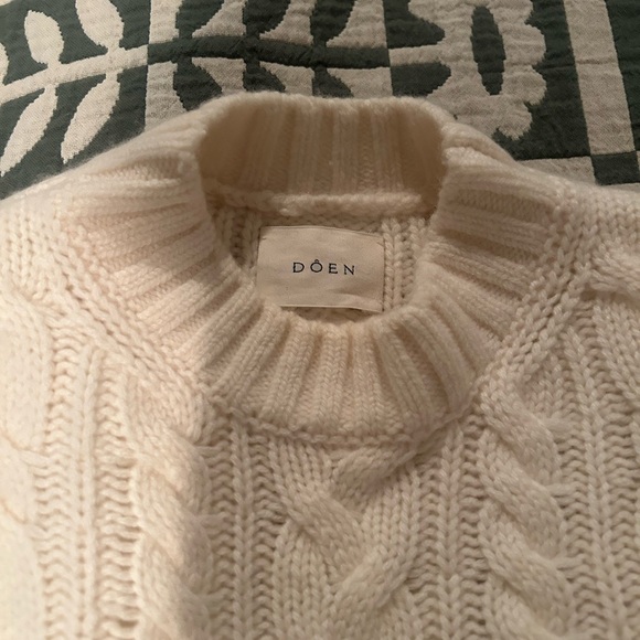 Doen Cartwright Cable Knit Sweater - Cream, size XS. In excellent condition. - Picture 4 of 5